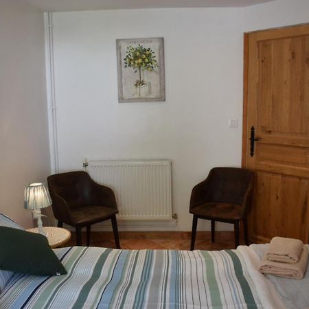 Bed and Breakfast Libellule Coussac-Bonneval Екстер'єр фото