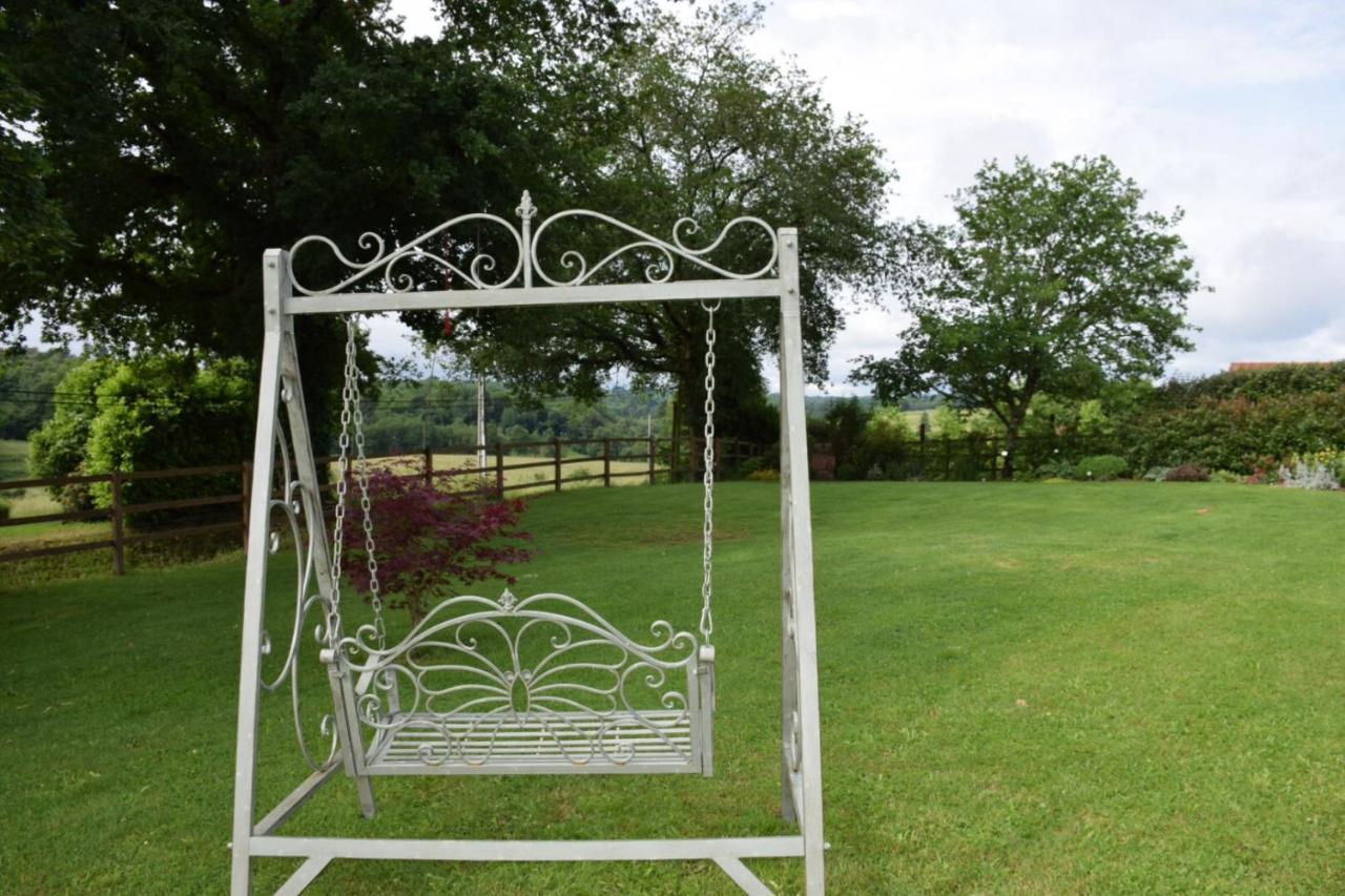 Bed and Breakfast Libellule Coussac-Bonneval Екстер'єр фото