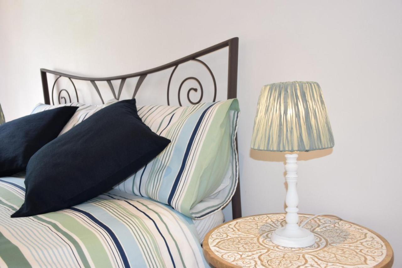 Bed and Breakfast Libellule Coussac-Bonneval Екстер'єр фото