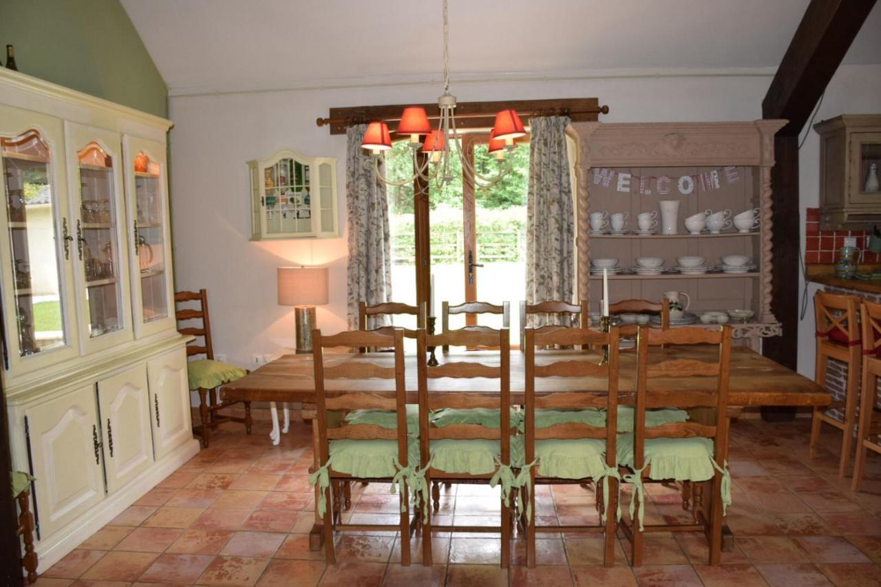 Bed and Breakfast Libellule Coussac-Bonneval Екстер'єр фото
