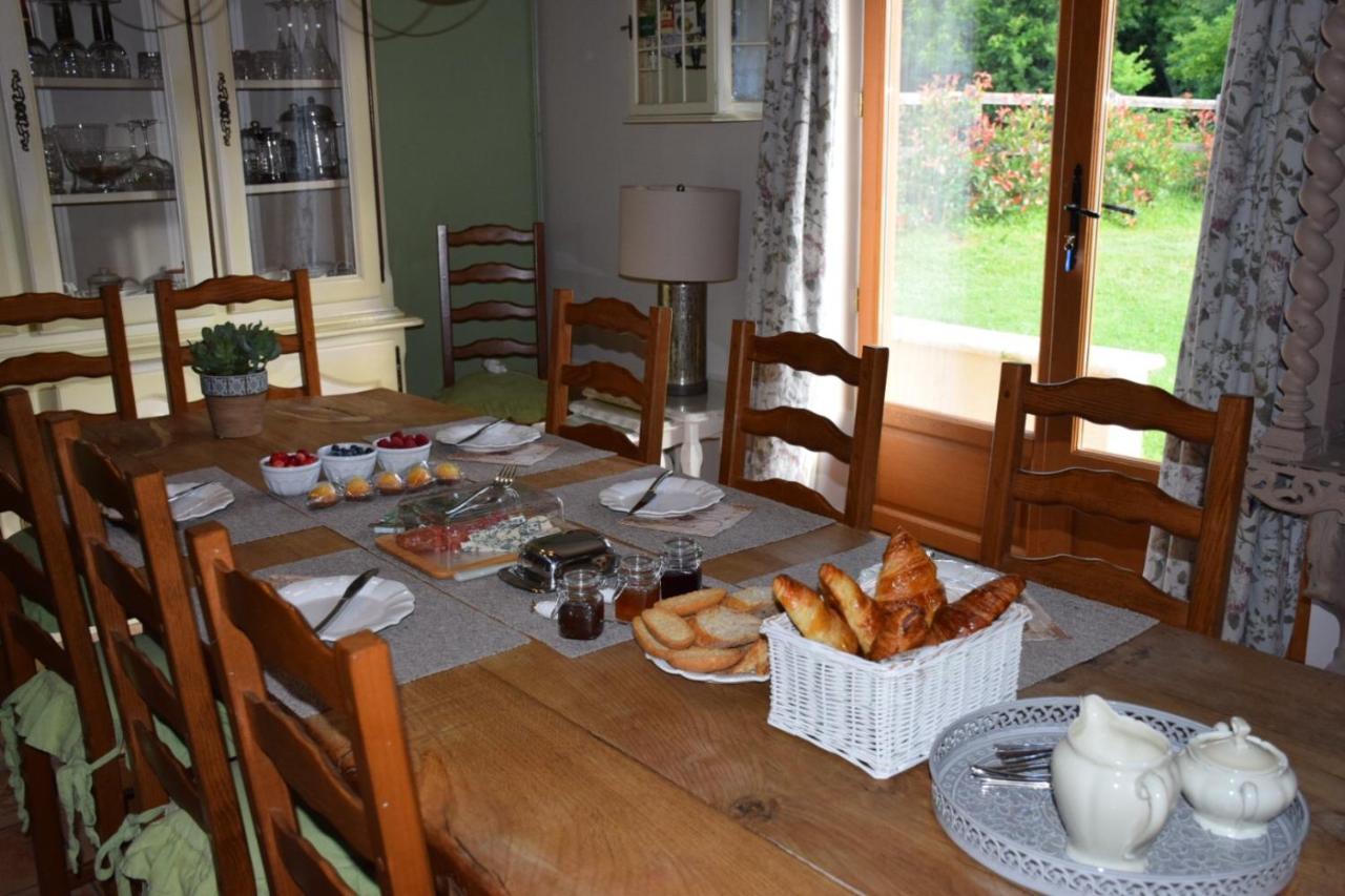 Bed and Breakfast Libellule Coussac-Bonneval Екстер'єр фото