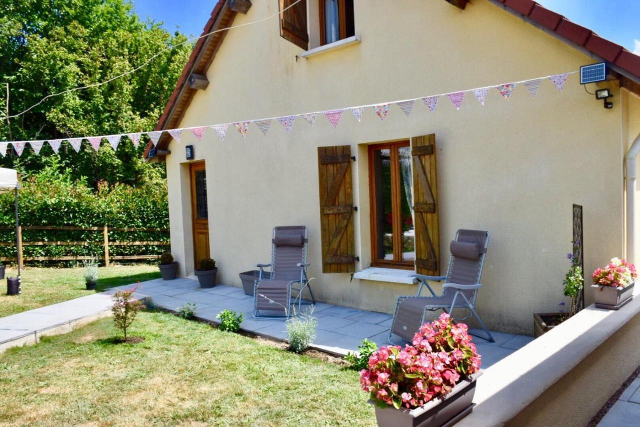 Bed and Breakfast Libellule Coussac-Bonneval Екстер'єр фото