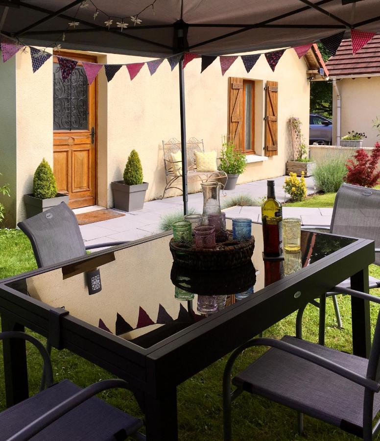 Bed and Breakfast Libellule Coussac-Bonneval Екстер'єр фото