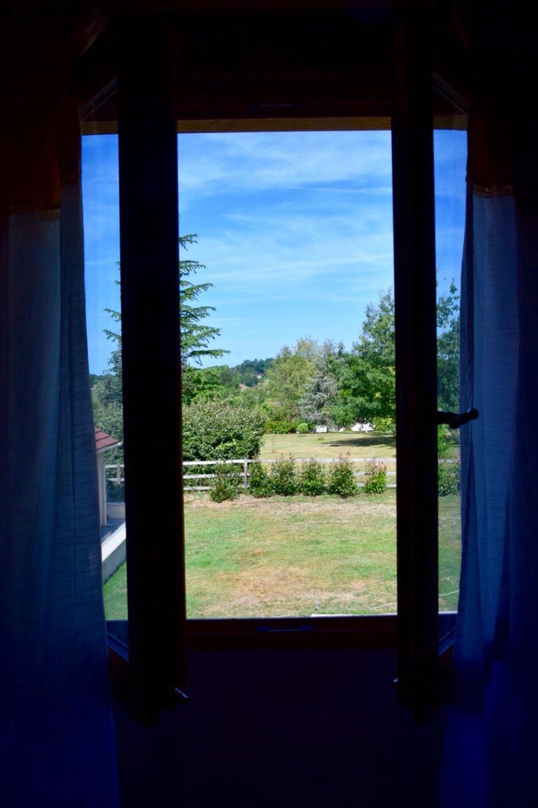Bed and Breakfast Libellule Coussac-Bonneval Екстер'єр фото